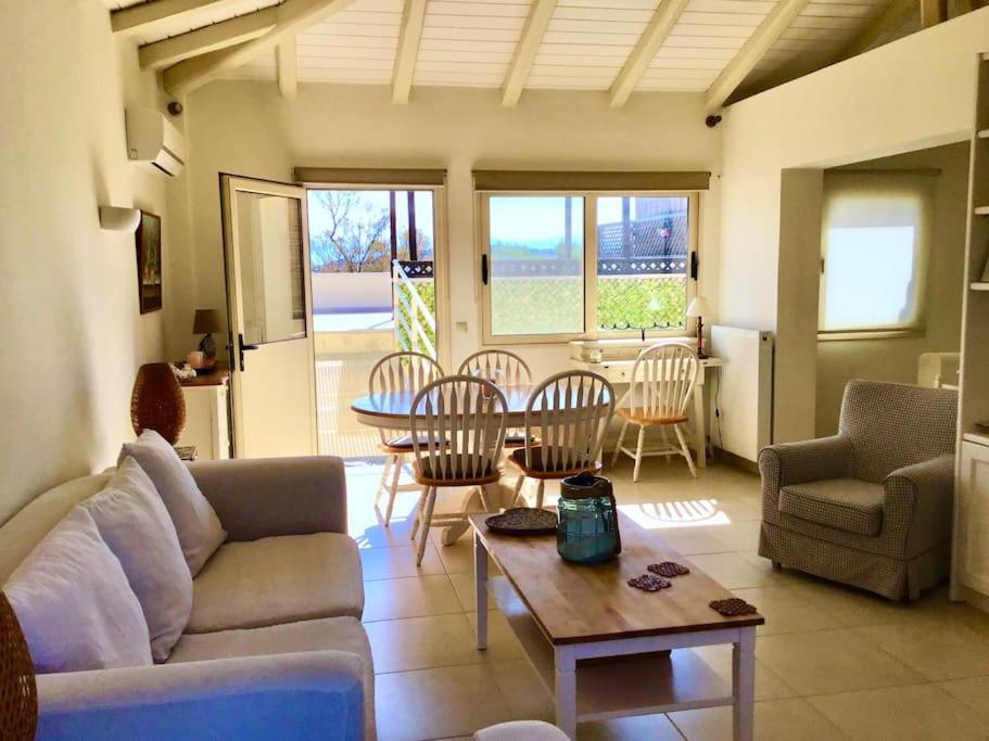 Sea Breeze - Home With A View Bouzaíika Εξωτερικό φωτογραφία