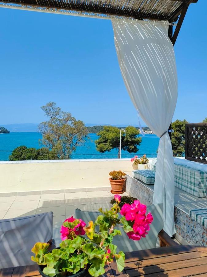 Sea Breeze - Home With A View Bouzaíika Εξωτερικό φωτογραφία